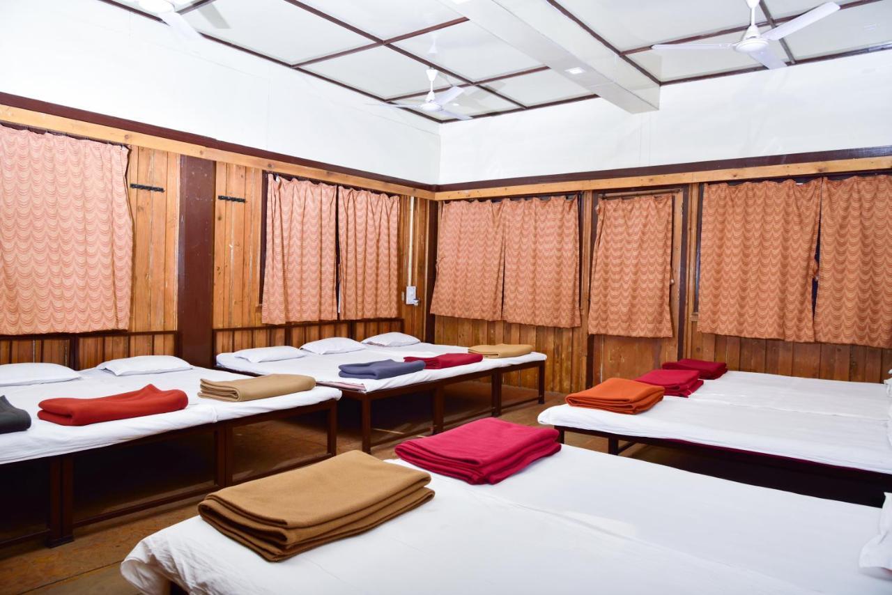 Surya Shibir Resort Pune Luaran gambar