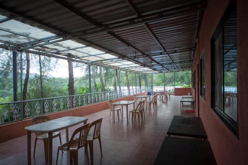 Surya Shibir Resort Pune Luaran gambar